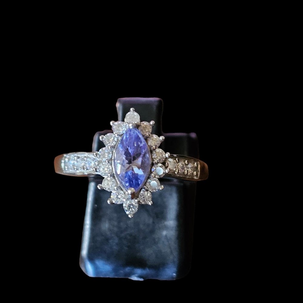 Genuine Tanzanite & Moissanite Ring Platinum/Sterling Silver Sz 7! ♥️ - Picture 6 of 8